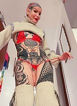 Photo #32 of Blondie Jones