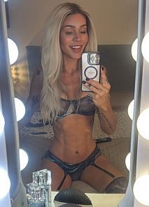 Azul Vip - Shemale Escort in Capital Federal