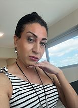 Photo #79 of Verónica