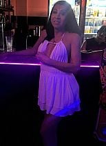 Photo #2 of Verónica