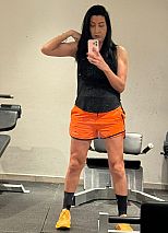 Photo #56 of Verónica