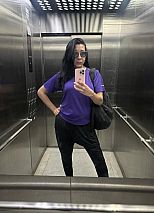 Photo #45 of Verónica