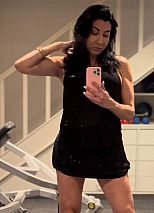 Photo #64 of Verónica