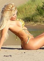 Photo #60 of Barbi