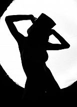 Photo #22 of Julieta Noel