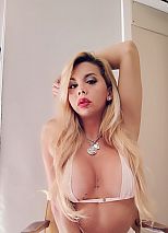 Photo #2 of Paola Maglietti