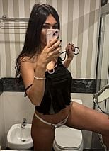 Photo #30 of Ornella