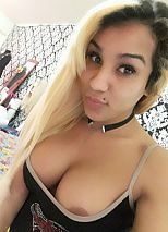 Photo #41 of Brendita