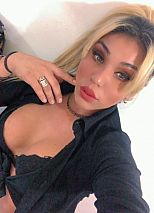 Photo #19 of Brendita