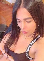 Photo #37 of Zeynett Adabull