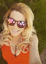 Photo #65 of Paula Saez