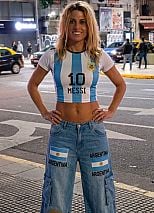 Photo #64 of Paula Saez