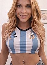 Photo #62 of Paula Saez