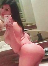 Photo #31 of Valeria Encantadora