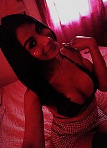 Photo #33 of Valeria Encantadora