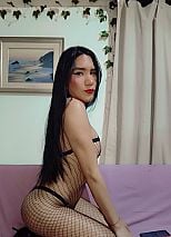 Photo #7 of Shantal