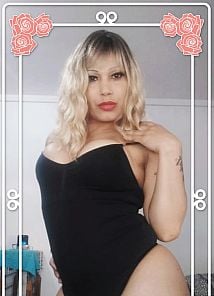 I’m a super affectionate trans girl full of energy 😘 excited to spend an amazing time with you 💕 I love exploring fantasies and playful moments that spark desire 🔥 and make every second special ✨ if you want to know more or chat a little first, just message me 📩 I love respectful people with good vibes 🌸 waiting for you with a big smile and the desire to truly connect 😏💫