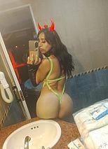 Foto #3 de Yailin Ardiente