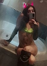 Foto #2 de Yailin Ardiente