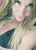 Photo #35 of Gala Sex