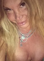 Photo #2 of Gala Sex