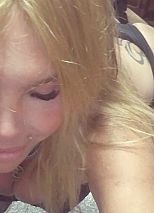 Photo #17 of Gala Sex