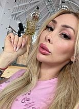 Photo #17 of Valentina V.