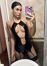 Photo #39 of Luz Francini