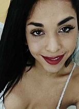 Photo #60 of Daniela