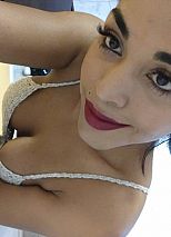 Photo #51 of Daniela