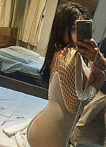 Photo #14 of Daniela