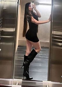 Agostina - Shemale Escort in Capital Federal