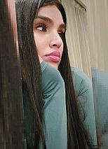 Photo #29 of Camila Ursi