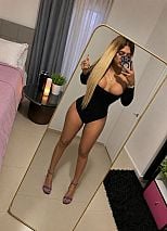 Foto #51 de Leonela de la Paz
