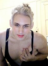 Photo #24 of Mística Mendez