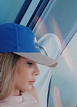 Photo #23 of Lara Julieta