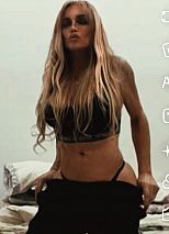 Photo #34 of Julieta