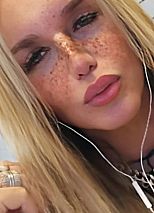 Photo #10 of Julieta