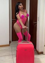 Photo #30 of Romina Aneley