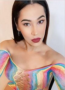 Juli Van - Shemale Escort in Ramos Mejia
