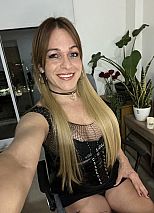 Photo #36 of Claudia