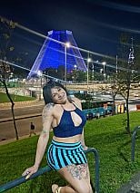 Foto #16 de Madam Domix