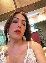 Photo #13 of Joana
