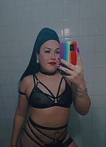 Photo #4 of Melanie Cordobesa 