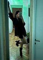 Photo #12 of Morenita