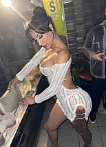 Photo #10 of Elizabeth