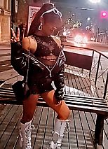 Photo #9 of Pareja On Fire