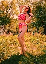 Foto #2 de Mathangi Holland