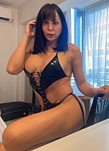 Foto #5 de Mikaela