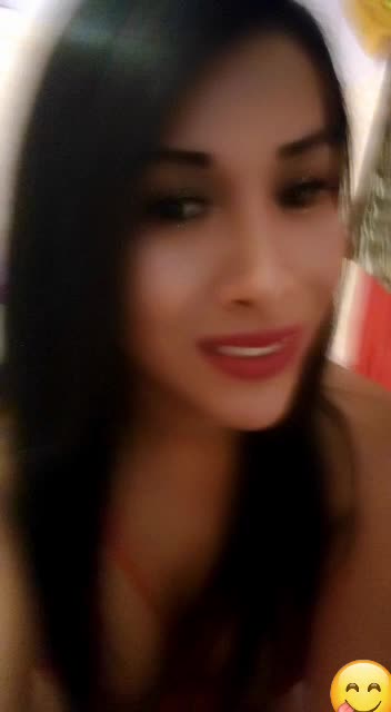Video #19 of Camila